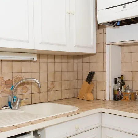 Apartment 1 Mey